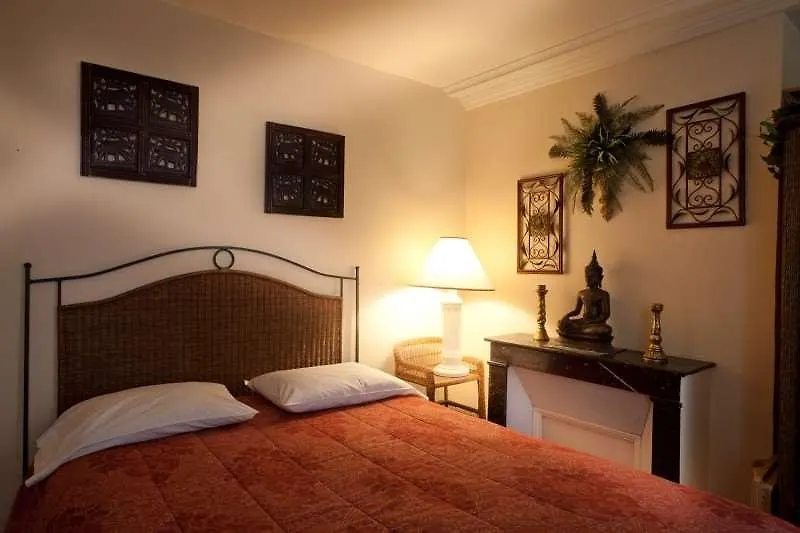 Apart Otel Du Lion D'or Louvre 3*