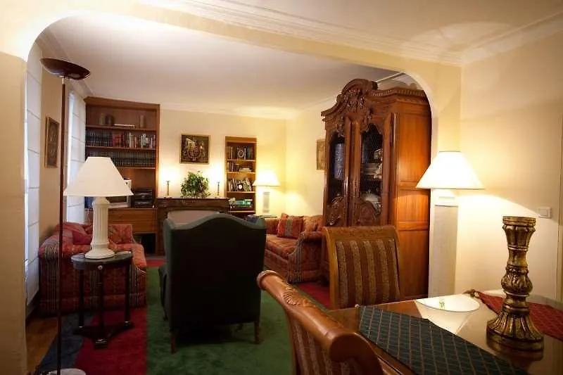 Du Lion D'or Louvre Apart Otel 3*