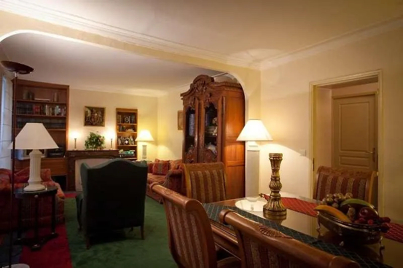 Apart Otel Du Lion D'or Louvre Paris